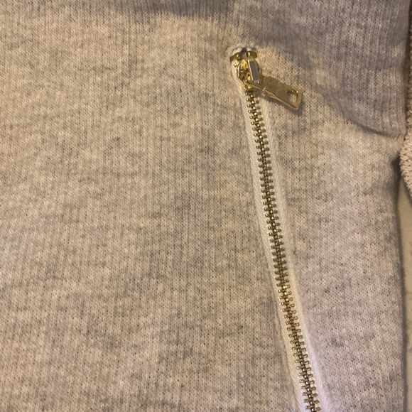 Cute sweater - Picture 3 of 8